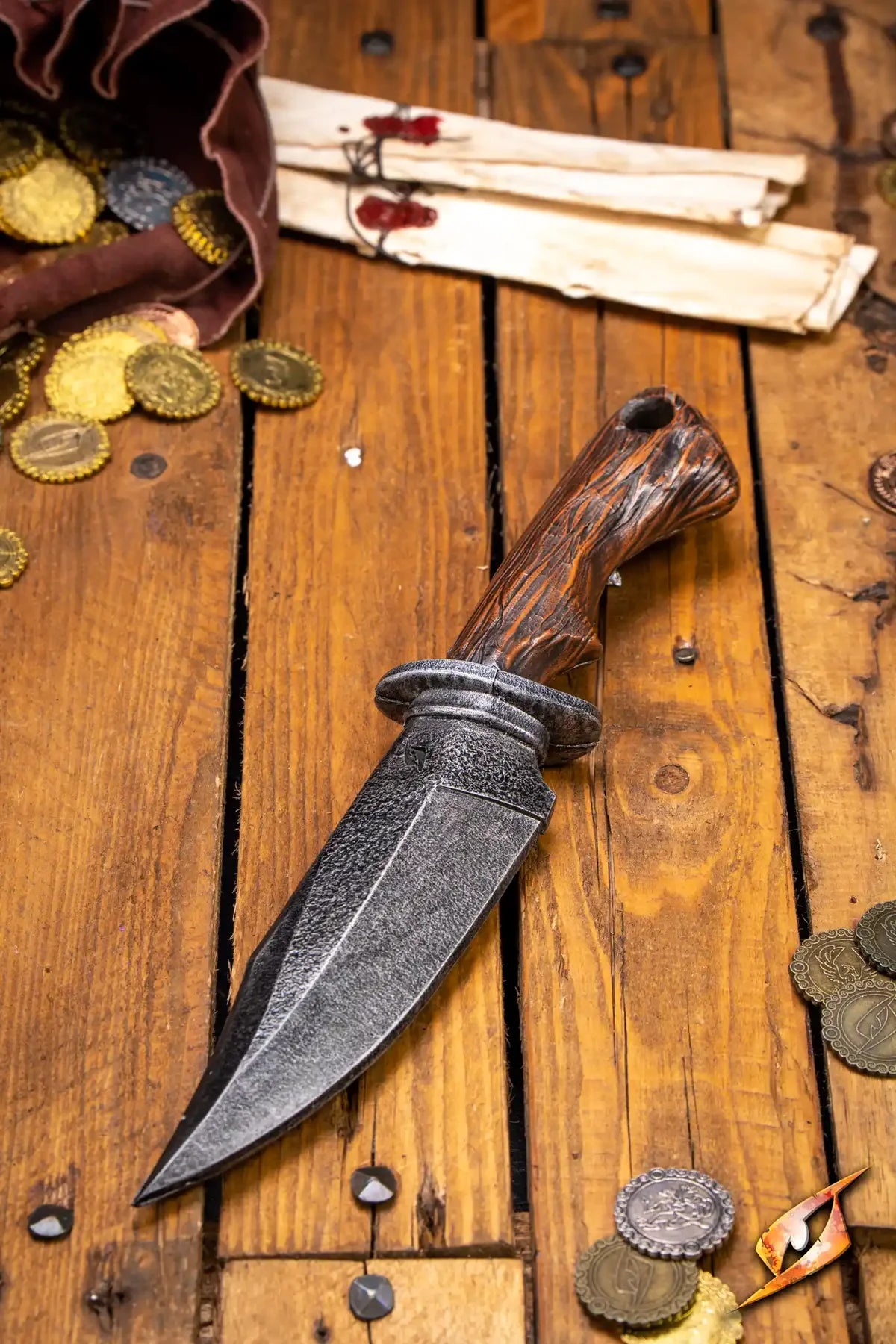 Epic Armoury: Daggers and Knives