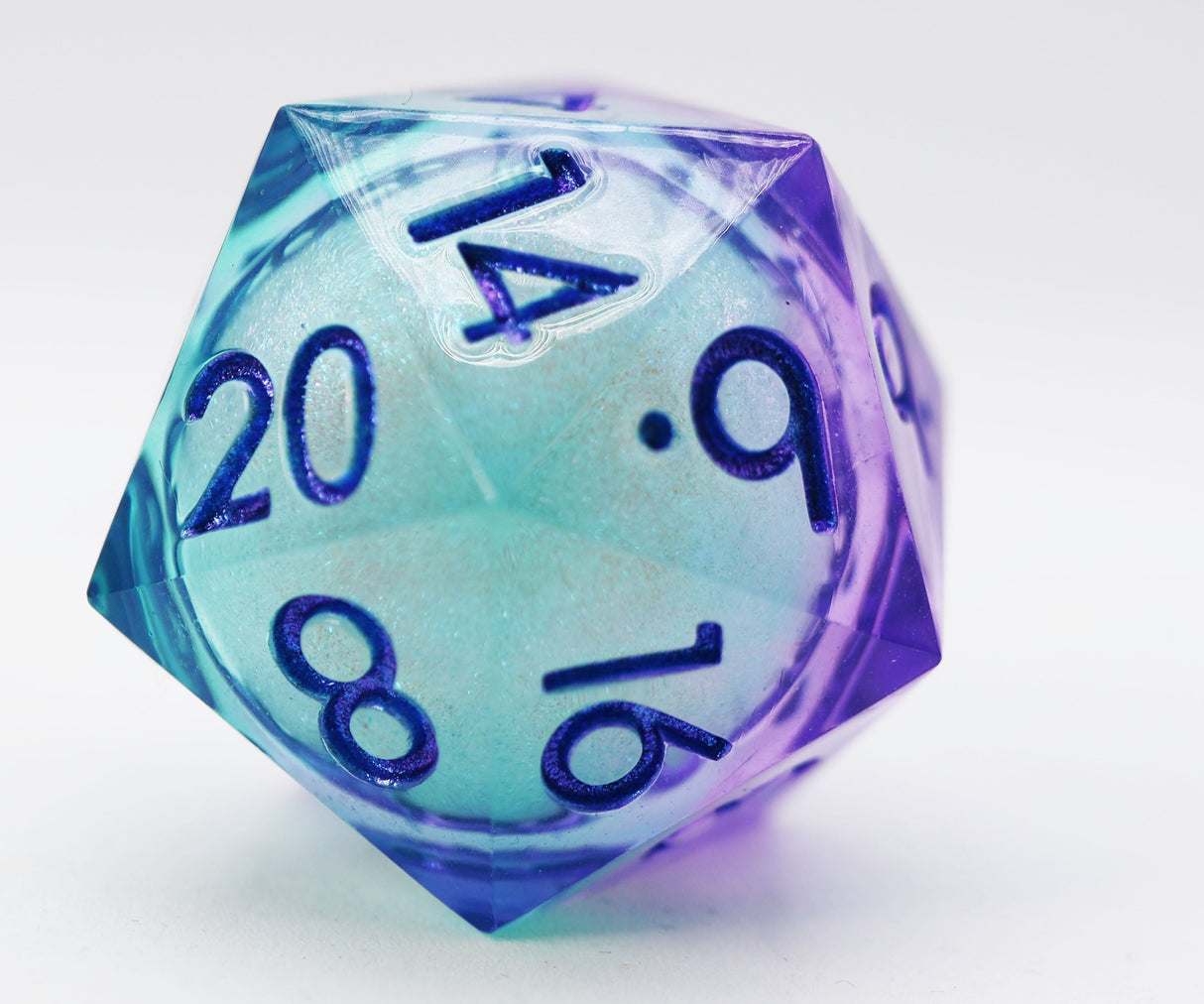 33mm Sharp Edge Liquid Core D20 - Fairy Dust